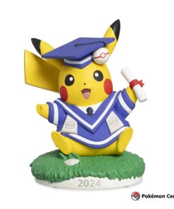 POKEMON CENTER ESTATUA GRADUADO PIKACHU 2024